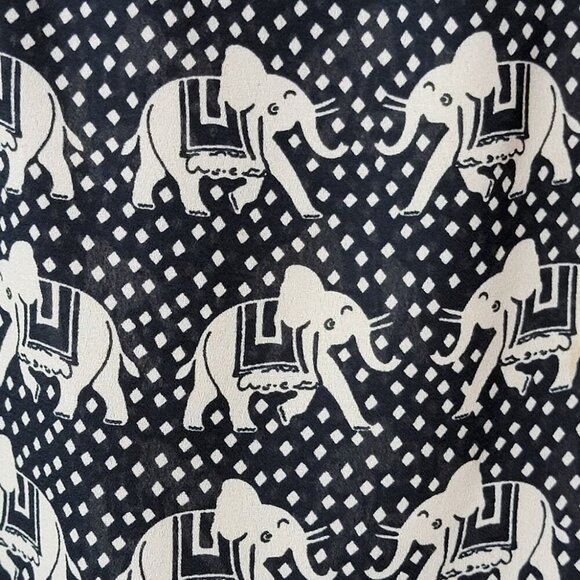 Pixley Elephant Shirt - Adorable and Fun - Size L - Picture 3 of 8